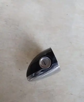 Mercedes-Benz GL X164 Front door lock (next to the handle) 
