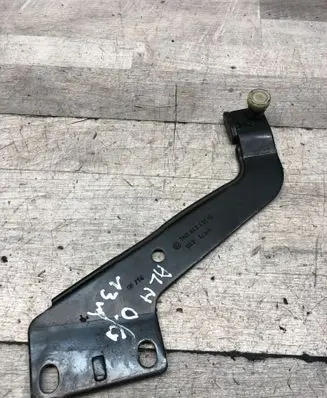 Seat Alhambra (Mk2) Sliding door upper roller guide/hinge 7N0843436D