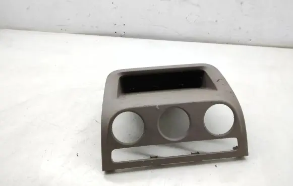 Volkswagen Tiguan Dashboard storage box/compartment 5N0819422