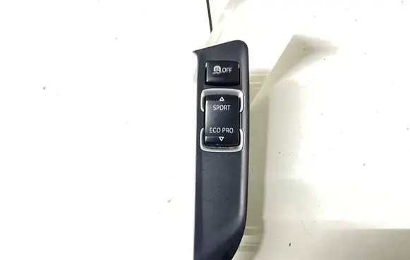 BMW 3 F30 F35 F31 ESP (stability program) switch 9252920 901208370003