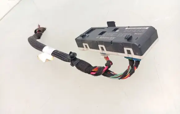 Mercedes-Benz R W251 Tailgate/trunk control unit/module A1648702726 A1648209526 2840025505300