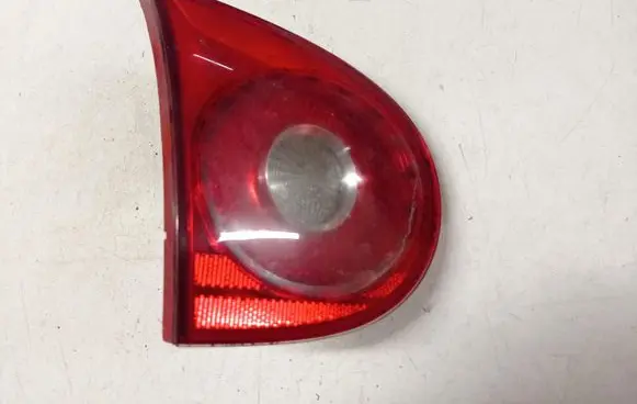 Volkswagen Golf V Tailgate rear/tail lights 28509001 1K6945093F