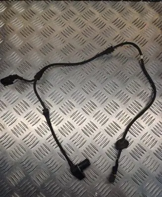 Audi A4 S4 B7 8E 8H ABS brake wheel speed sensor 0265006808 8E0927803B