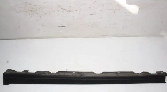 Mercedes-Benz EQA Sill A2476980900