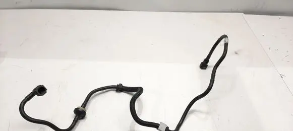 Peugeot 3008 II Fuel line pipe 9807687380