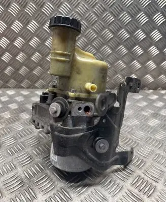 Dacia Logan II Power steering pump 491102583R