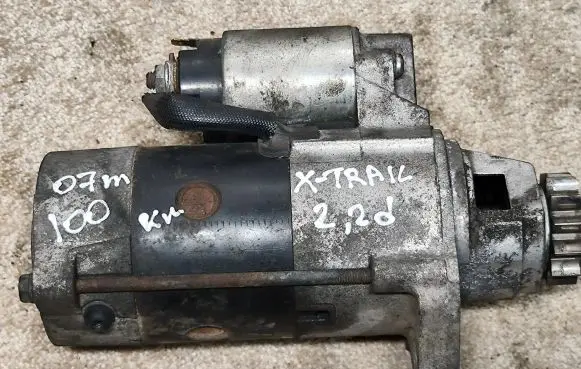 Nissan X-Trail T30 Starter motor M008T71471 233008H80A