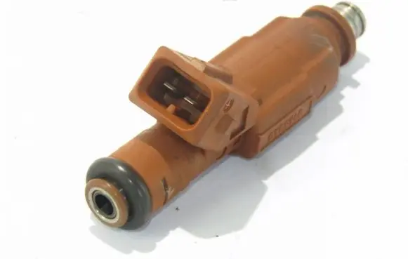 Volvo C70 Fuel injector 0280155831