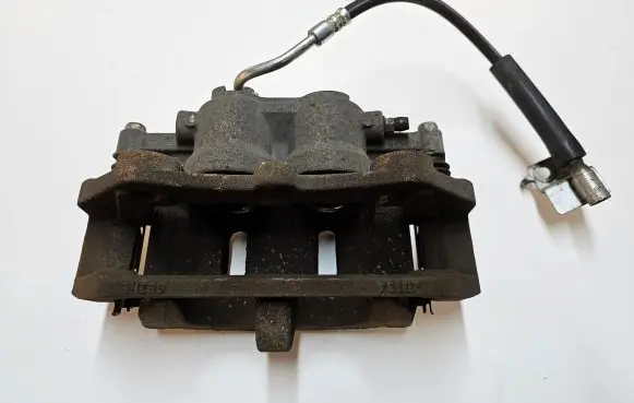 Ford Mustang VI Front brake caliper FR3C2010FF 2B3022B294