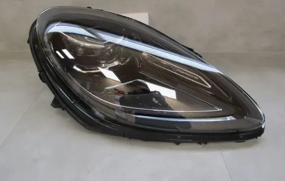 Porsche Macan (95B) Headlight/headlamp 95B941016F