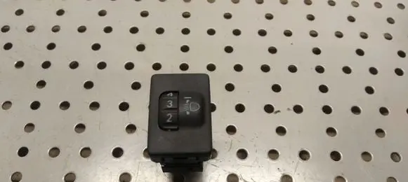 Toyota RAV 4 (XA30) Headlight level height control switch 134159