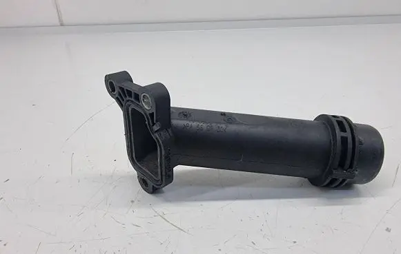 BMW 5 F10 F11 Engine coolant pipe/hose 7810707 10808611