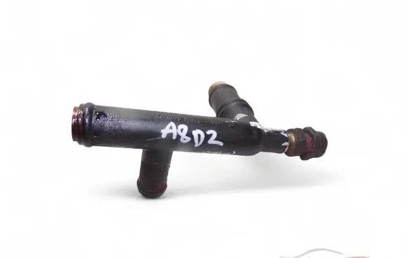 Engine coolant pipe/hose