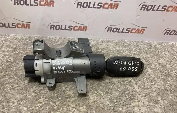 Volvo S60 Ignition lock 8626324 16184 73760