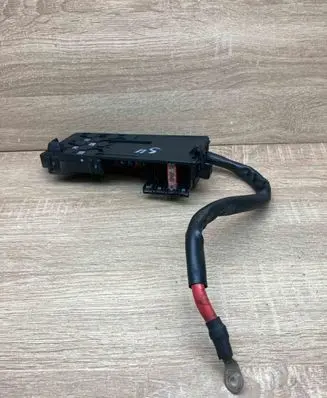 Mercedes-Benz E W211 Fuse module 2115452301 13948411
