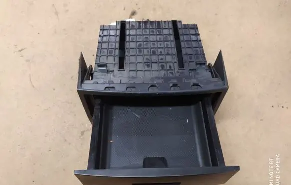 Citroen C6 Dashboard storage box/compartment 9657387977
