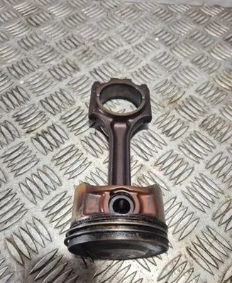 Volvo V70 Piston 83L38