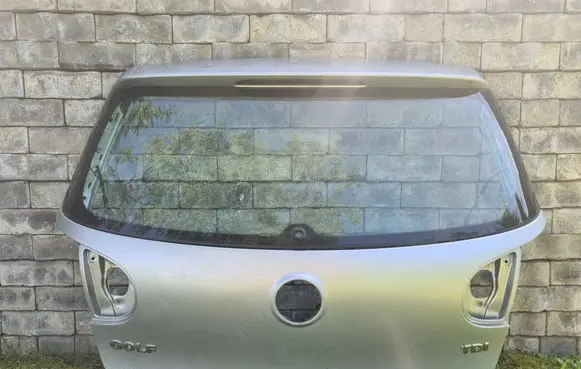 Tailgate/trunk/boot lid