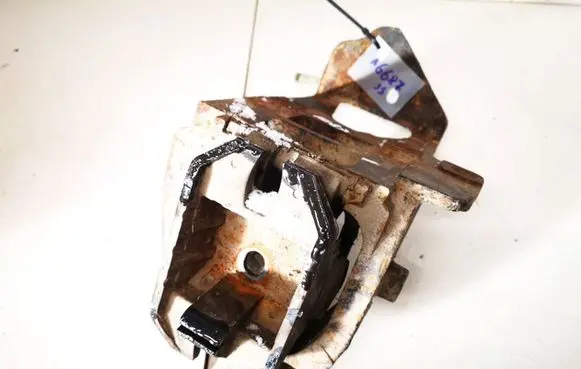 Ford Transit Engine mount bracket