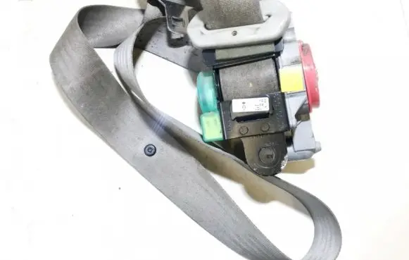 Mazda Premacy Front seatbelt t89241t