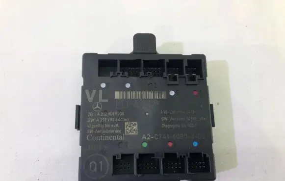 Mercedes-Benz E W212 Door control unit/module A2129019108