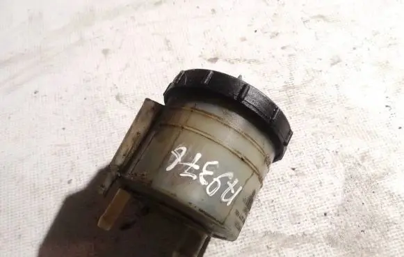 Power steering fluid tank/reservoir