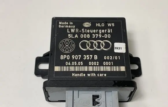 Audi A6 S6 C6 4F Light module LCM 8P0907357B