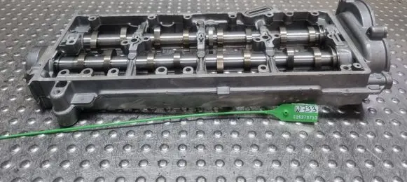 Volkswagen PASSAT B8 Camshaft S26378733 04L103308F V306