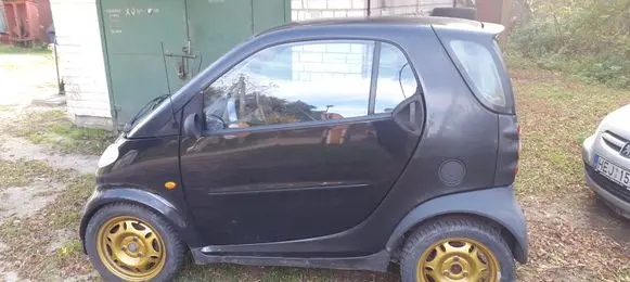 Smart ForTwo I Front door window/glass (coupe) 