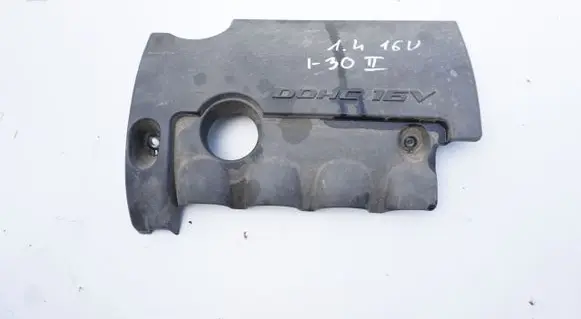 Hyundai i30 Engine cover (trim) OSONANASILNIK