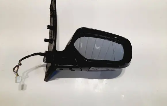 Mitsubishi Grandis Front door electric wing mirror
