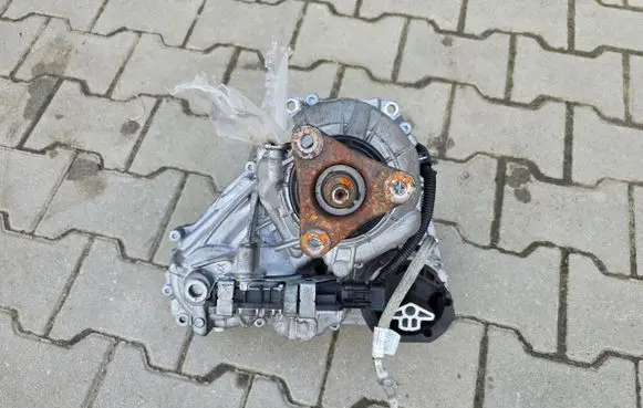 BMW X7 G07 Gearbox transfer box case ATC13