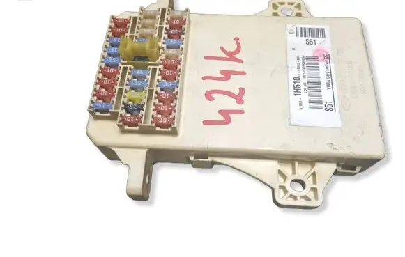 KIA Ceed Fuse module 919501H510 919502H500