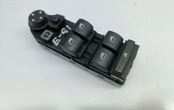 BMW 5 E60 E61 Electric window control switch 6951905 391539BA MT35BA00011
