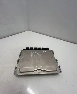 BMW X1 F48 F49 Engine control unit/module 0281039026