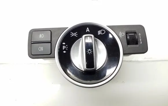 Mercedes-Benz C W204 Light switch A2049058002