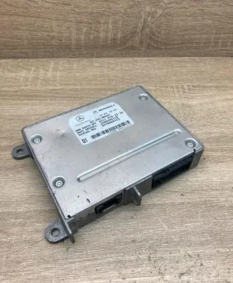 Mercedes-Benz C W203 Bluetooth control unit module A2118705526