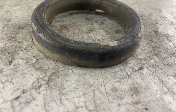 Volvo V70 Rear coil spring rubber mount 