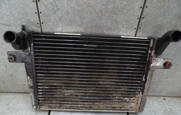 Jeep Grand Cherokee (WJ) Intercooler radiator 