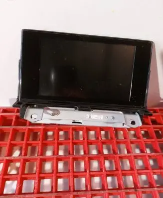 Lexus CT 200H Screen/display/small screen 8611176080 81263261231 CVTS73J1AJ