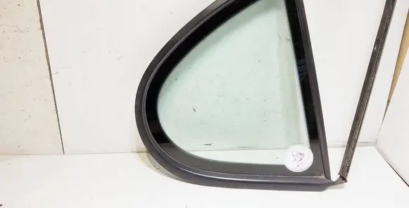 Seat Toledo II (1M) Rear vent window glass 43R00048 1M0845214E