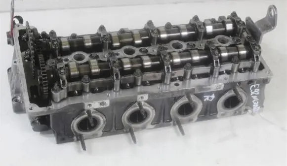 BMW 1 E81 E87 Engine head 7797678