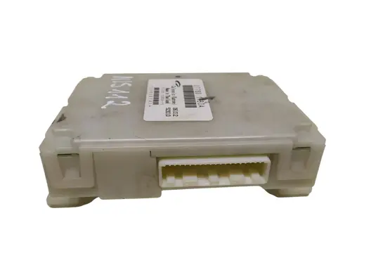 Nissan Juke I F15 Other control units/modules 277601KB0A