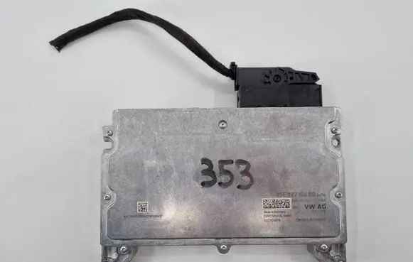 Audi A5 Sound amplifier 85E907156BB