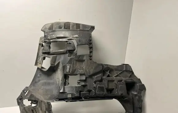 BMW X7 G07 Front bumper mounting bracket 9881249
