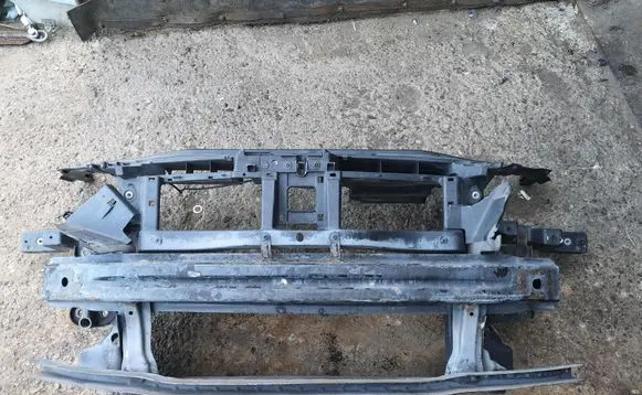 Volkswagen PASSAT B6 Radiator support slam panel