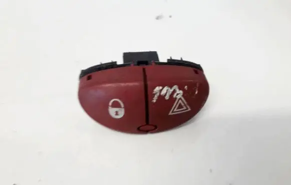 Peugeot 406 Hazard light switch
