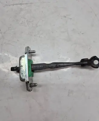 KIA Sorento Rear door check strap stopper