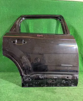 Audi Q7 4M Rear door
