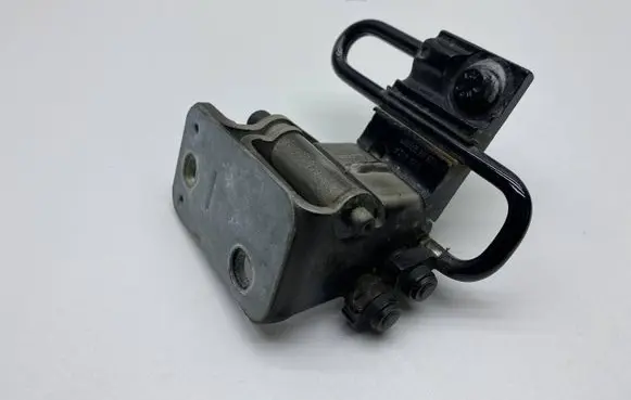 Audi A3 S3 A3 Sportback 8P Rear door lower hinge 8P4833412A